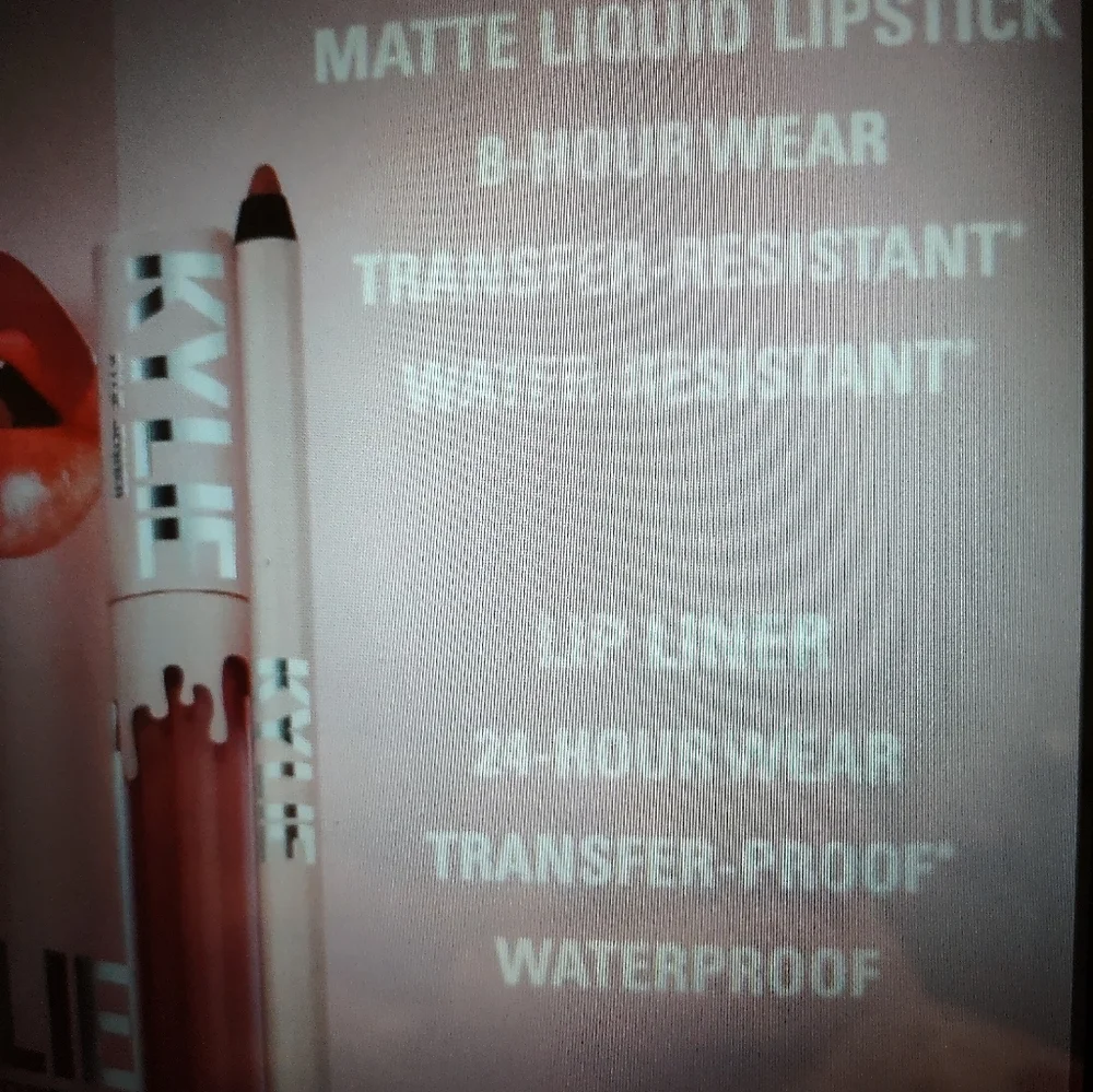 HP BNIB Kylie Cosmetics~ Kristen Matte Liquid Lipstick & Lip liner 500 - Picture 8 of 10